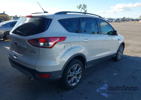 2014 Ford Escape Se from USA, damaged, VIN 1FMCU0GX2EUC16156